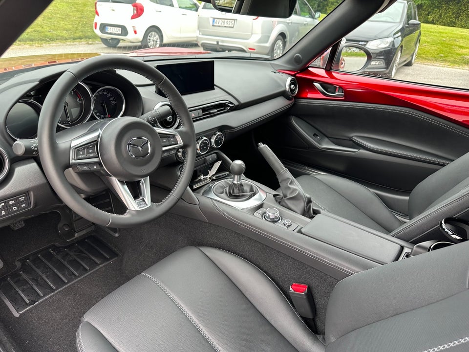 Mazda MX-5 1,5 SkyActiv-G 132 RF Exclusive-Line 2d