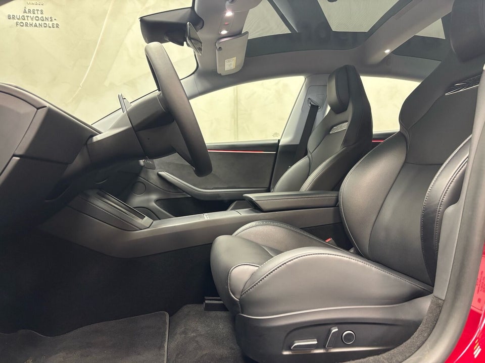 Tesla Model 3 Performance AWD 4d