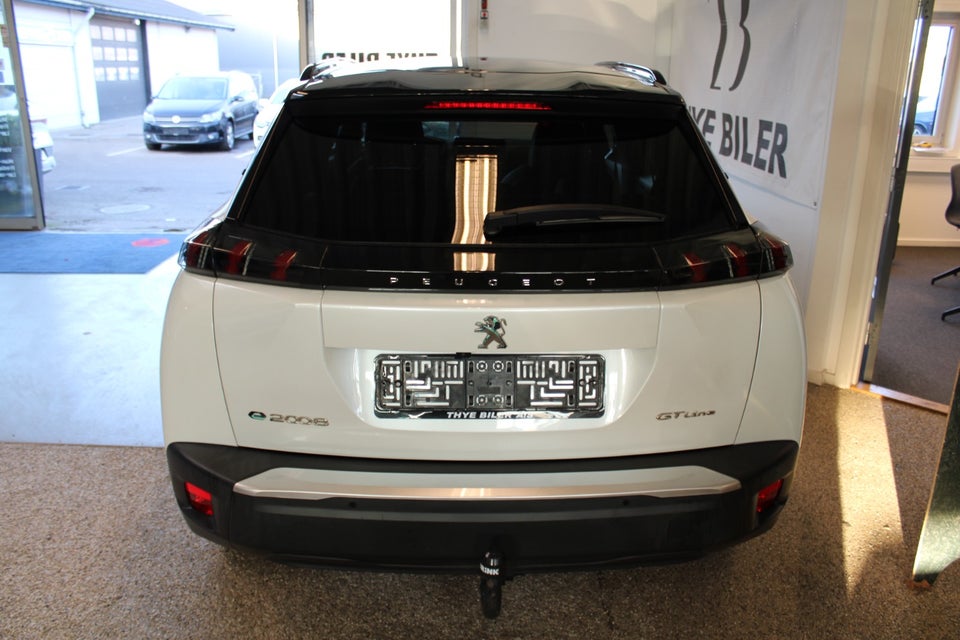 Peugeot e-2008 50 GT Pack 5d