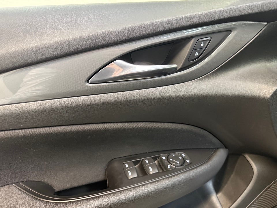 Opel Insignia 2,0 CDTi 170 Innovation Sports Tourer 5d