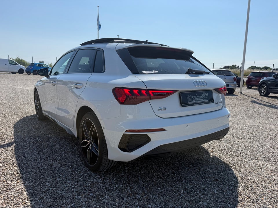Audi A3 45 TFSi e S-line Sportback S-tr. 5d