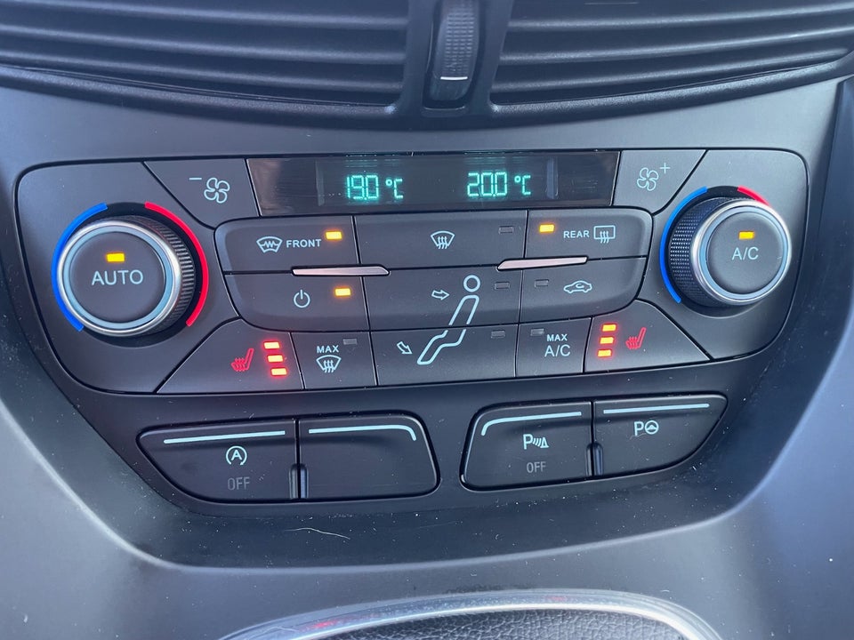 Ford C-MAX 1,0 SCTi 125 Titanium+ 5d