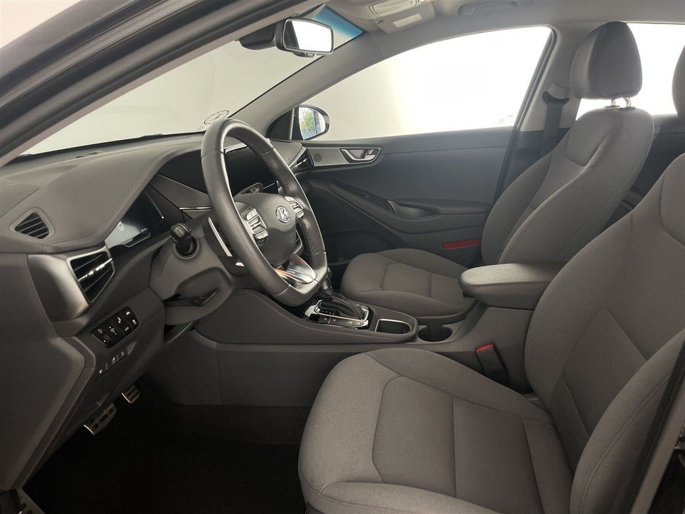 Hyundai Ioniq 1,6 PHEV Premium DCT 5d