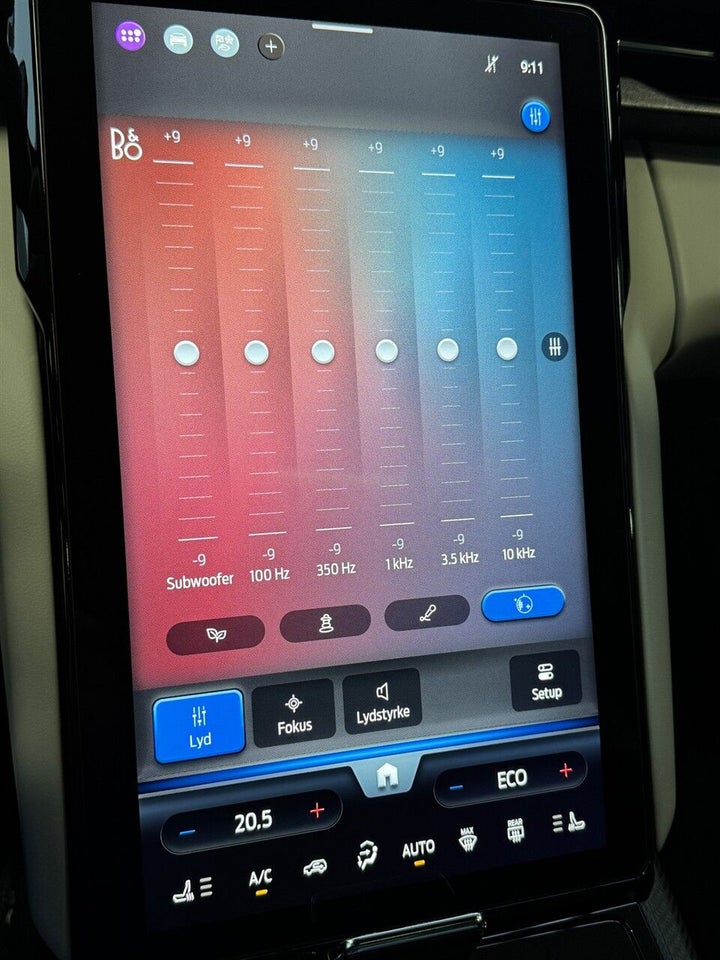 Ford Explorer 77 Premium Extended Range 5d