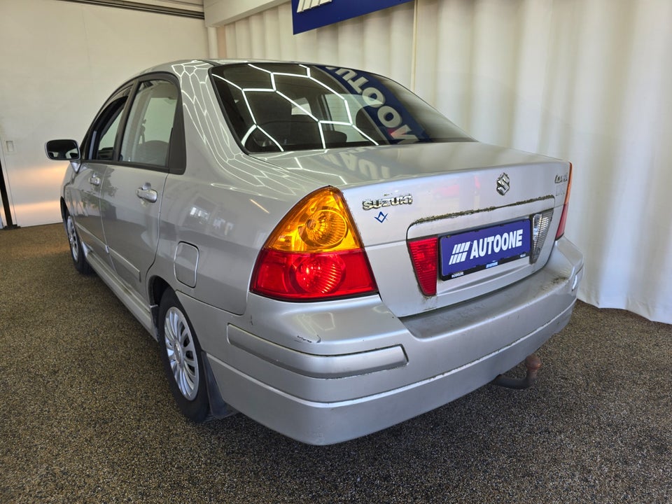 Suzuki Liana 1,6 GLS 4d