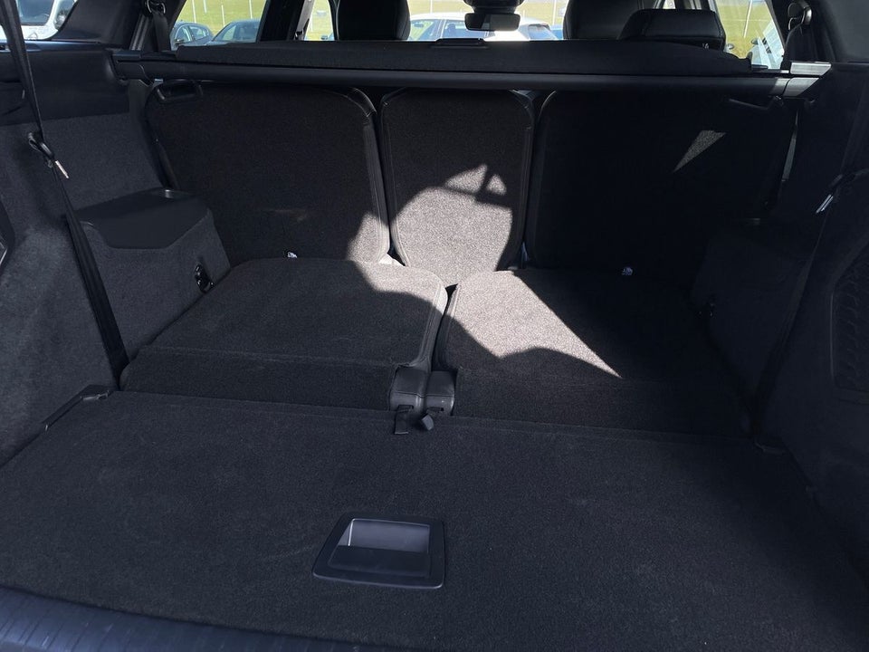 Peugeot e-5008 77 Allure 7prs 5d