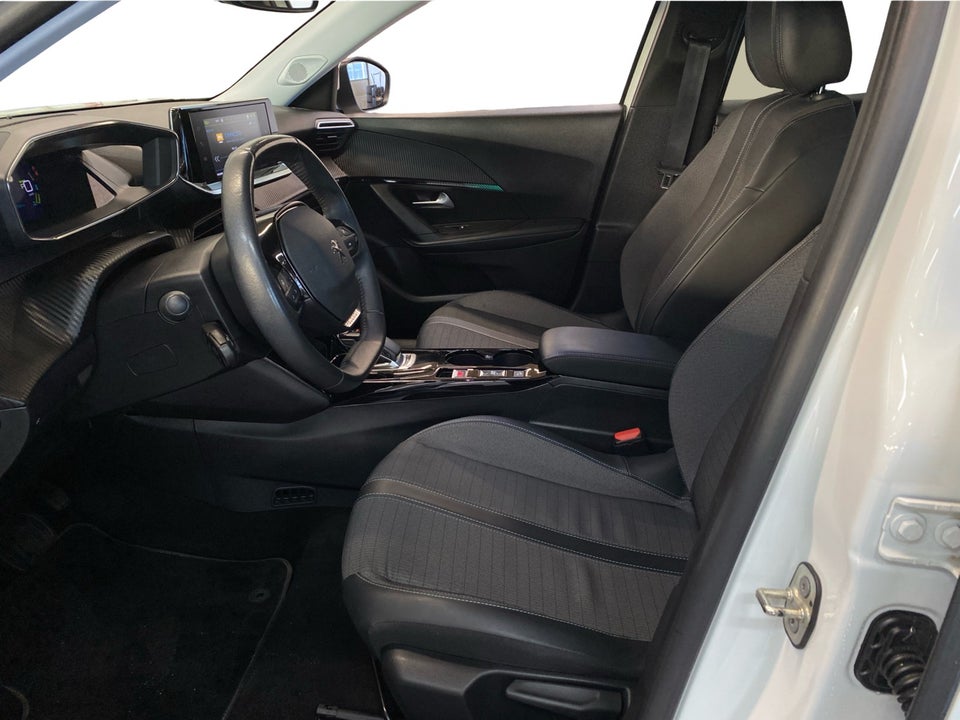 Peugeot e-2008 50 Allure Pack 5d