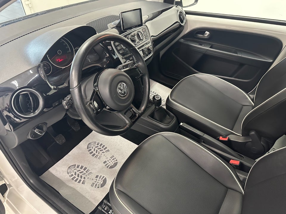 VW Up! 1,0 75 High Up! BMT 5d