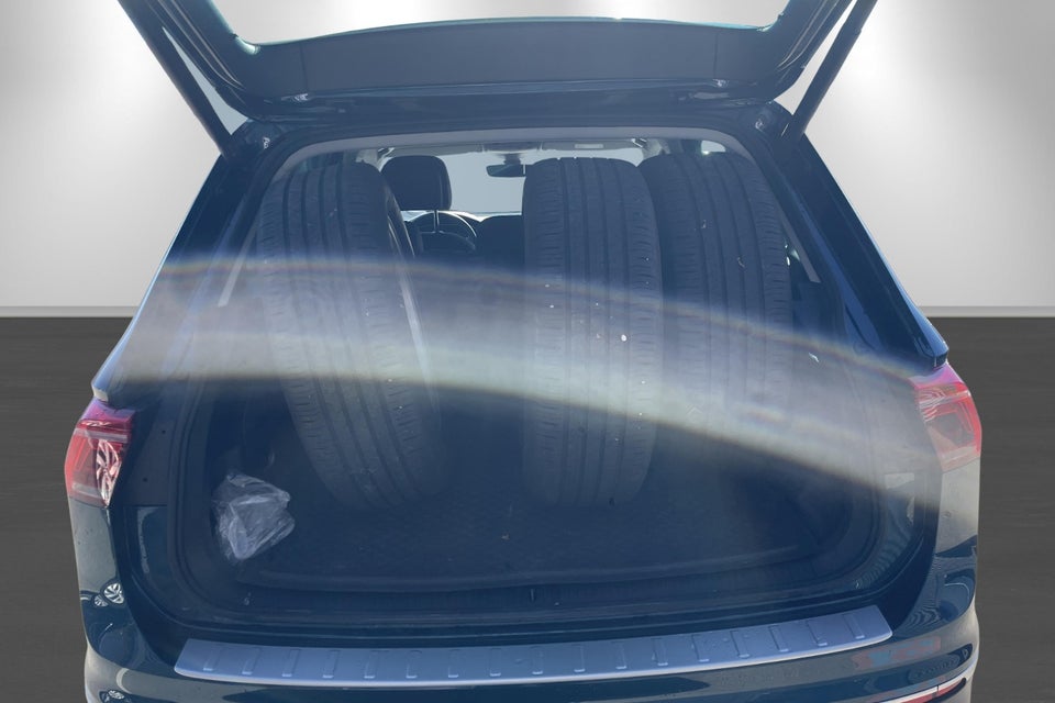 VW Tiguan 1,4 eHybrid Elegance DSG 5d