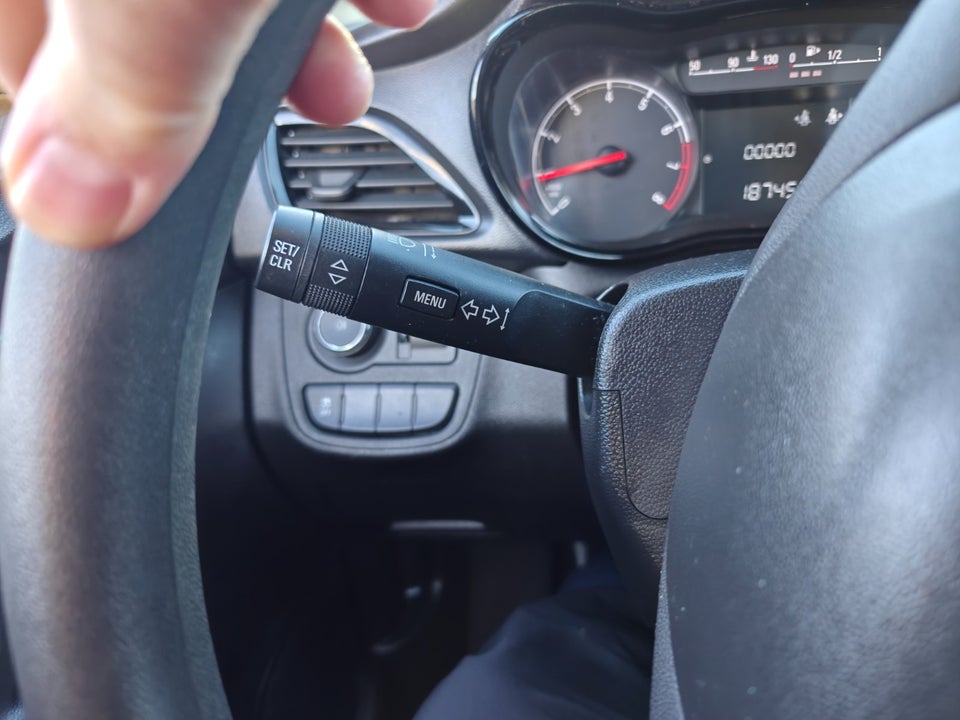 Opel Karl 1,0 Essentia 5d