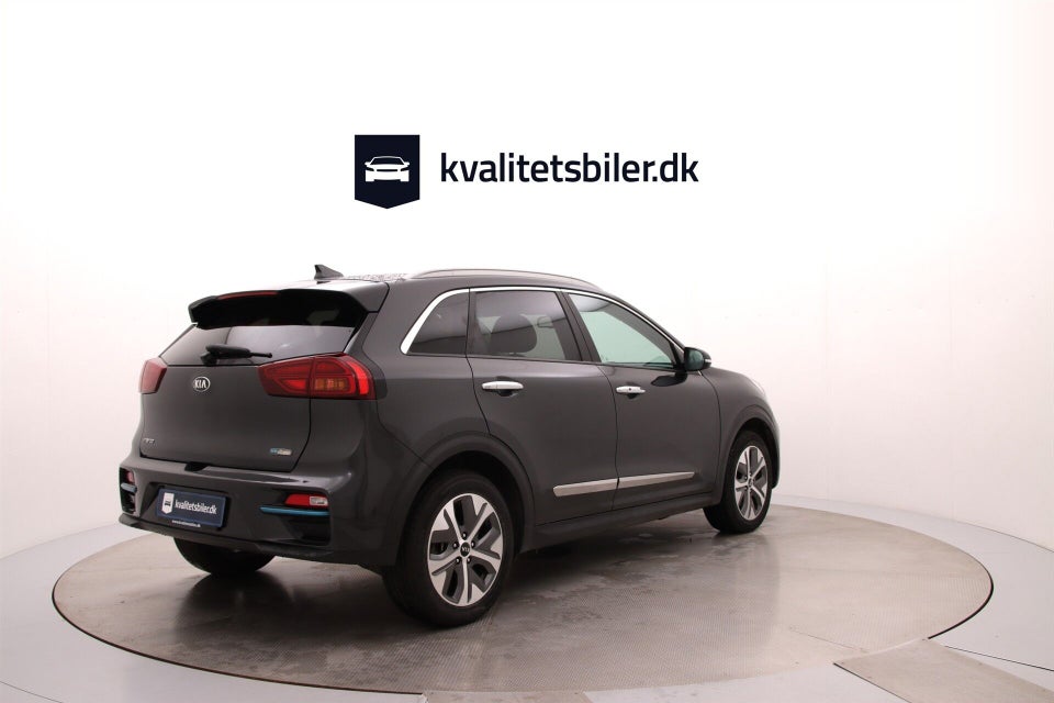 Kia e-Niro 64 Advance 5d