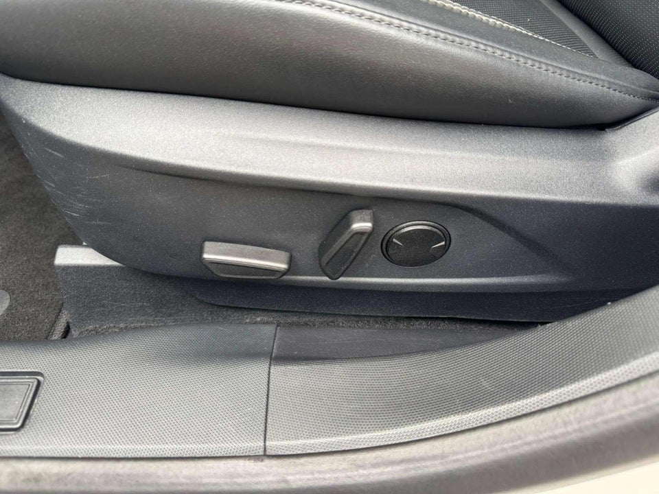 Ford Mustang Mach-E 88 Extended Range 5d