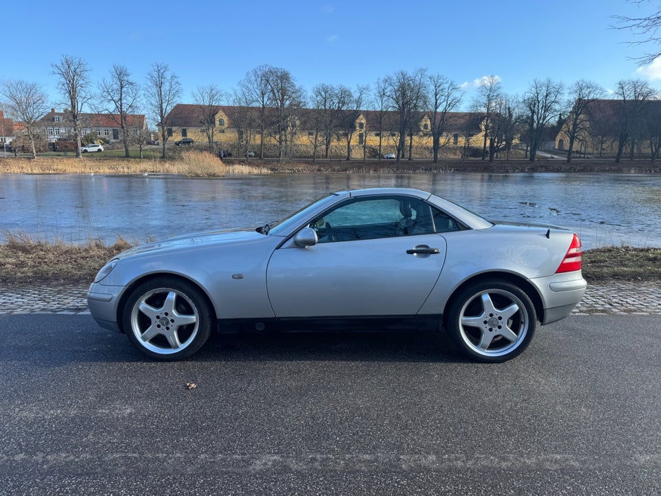 Mercedes SLK230 2,3 Kompressor aut. 2d
