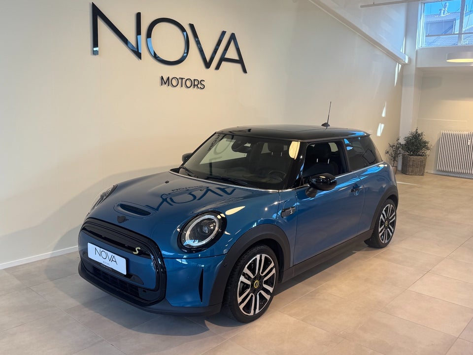 MINI Cooper SE Maximise 3d