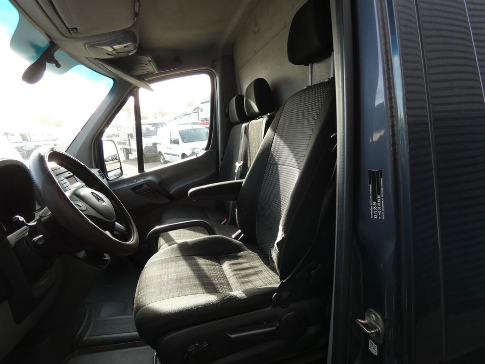 Mercedes Sprinter 316 2,2 CDi R2 Kassevogn aut. 5d