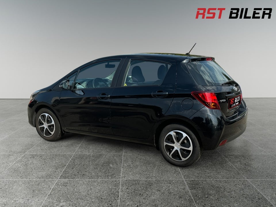 Toyota Yaris 1,0 VVT-i T2 Premium 5d