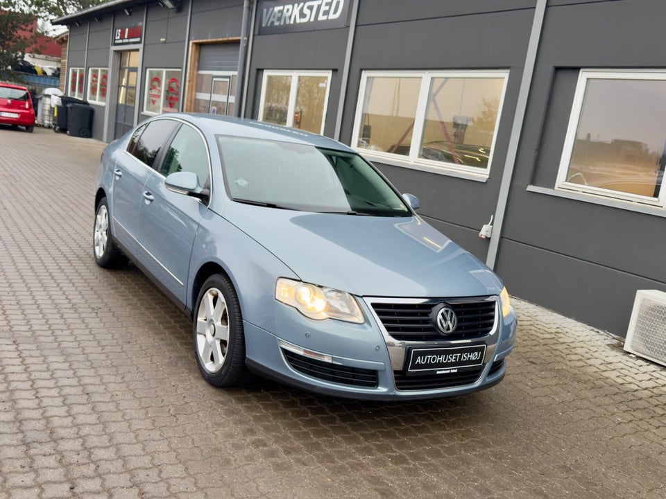 VW Passat 1,8 TSi 160 Comfortline DSG 4d