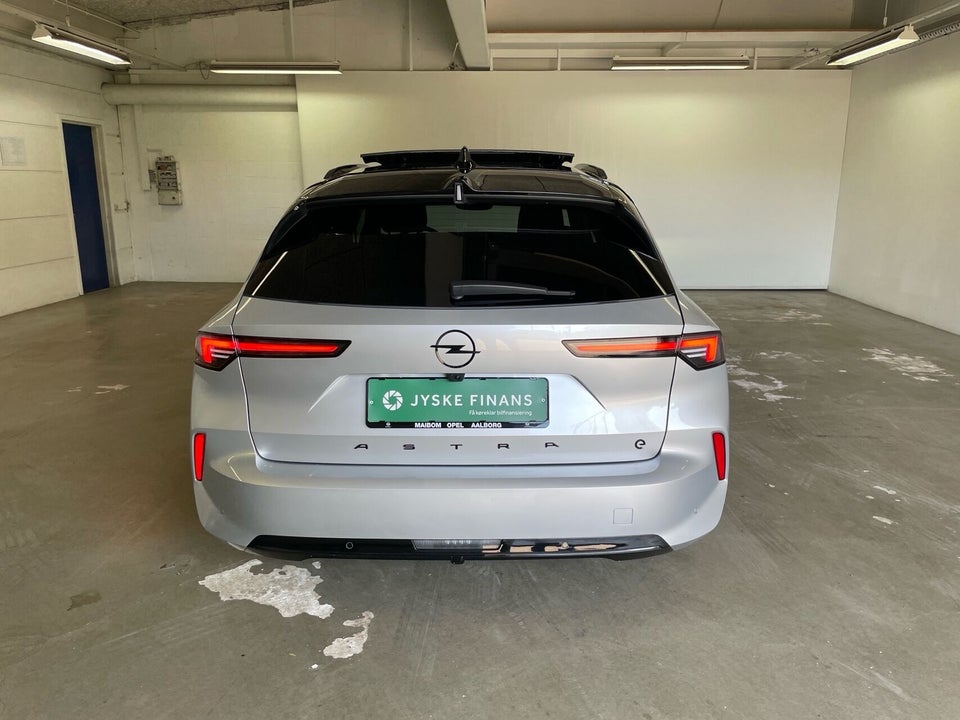 Opel Astra-e 54 GS 5d