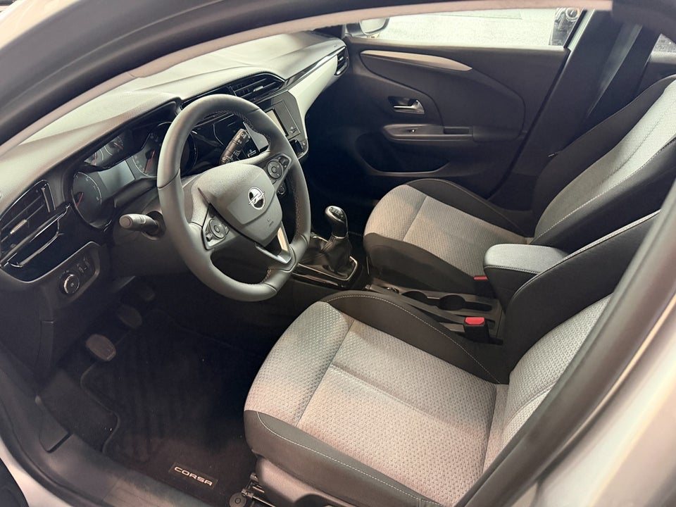 Opel Corsa 1,2 Enjoy 5d