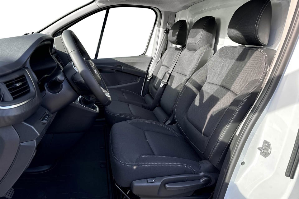 Nissan Primastar 2,0 dCi 150 L2H1 N-Connecta Van