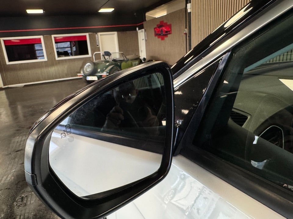 Opel Grandland X 1,6 Hybrid Ultimate aut. 5d