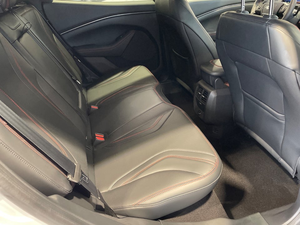 Ford Mustang Mach-E 75 Premium Standard Range AWD 5d