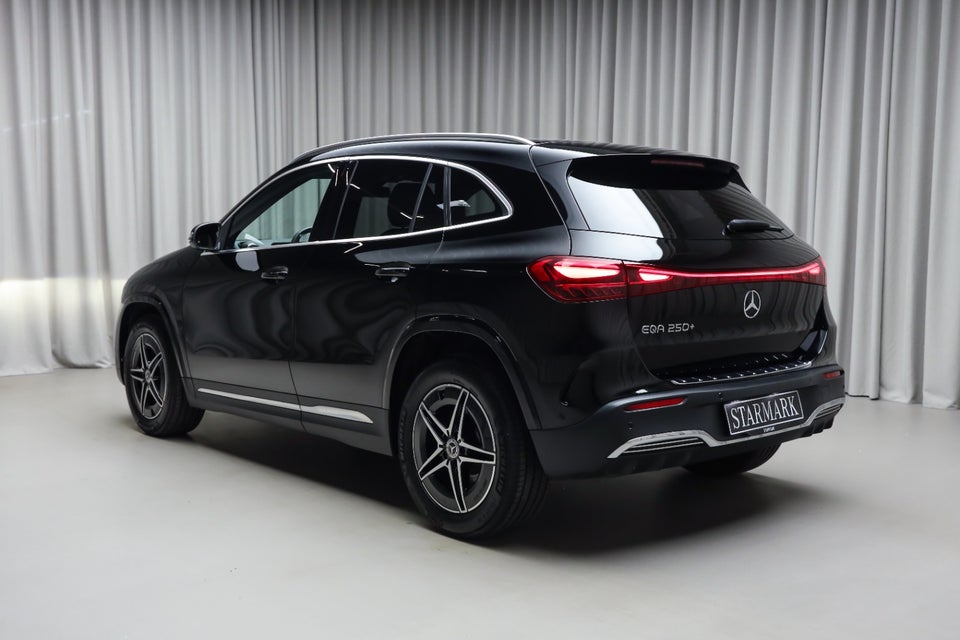 Mercedes EQA250+ AMG Advance 5d