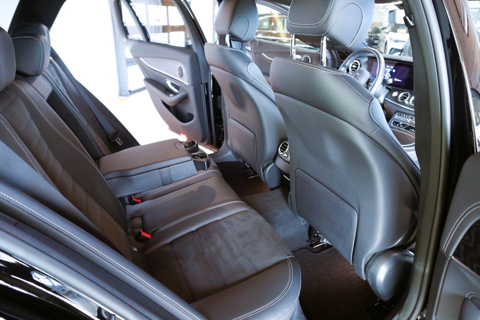 Mercedes E300 e 2,0 AMG Line stc. aut. 5d