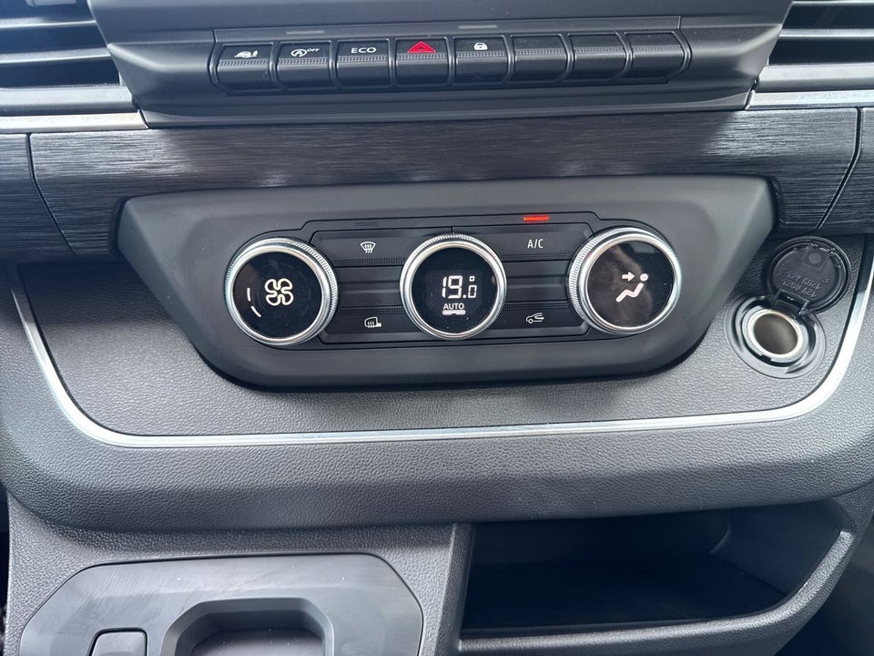 Nissan Primastar 2,0 dCi 150 L2H1 N-Connecta DCT Van