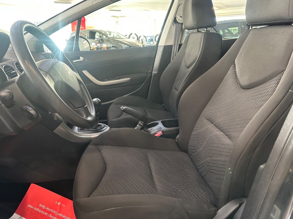 Peugeot 308 1,6 VTi 120 Access stc. 5d