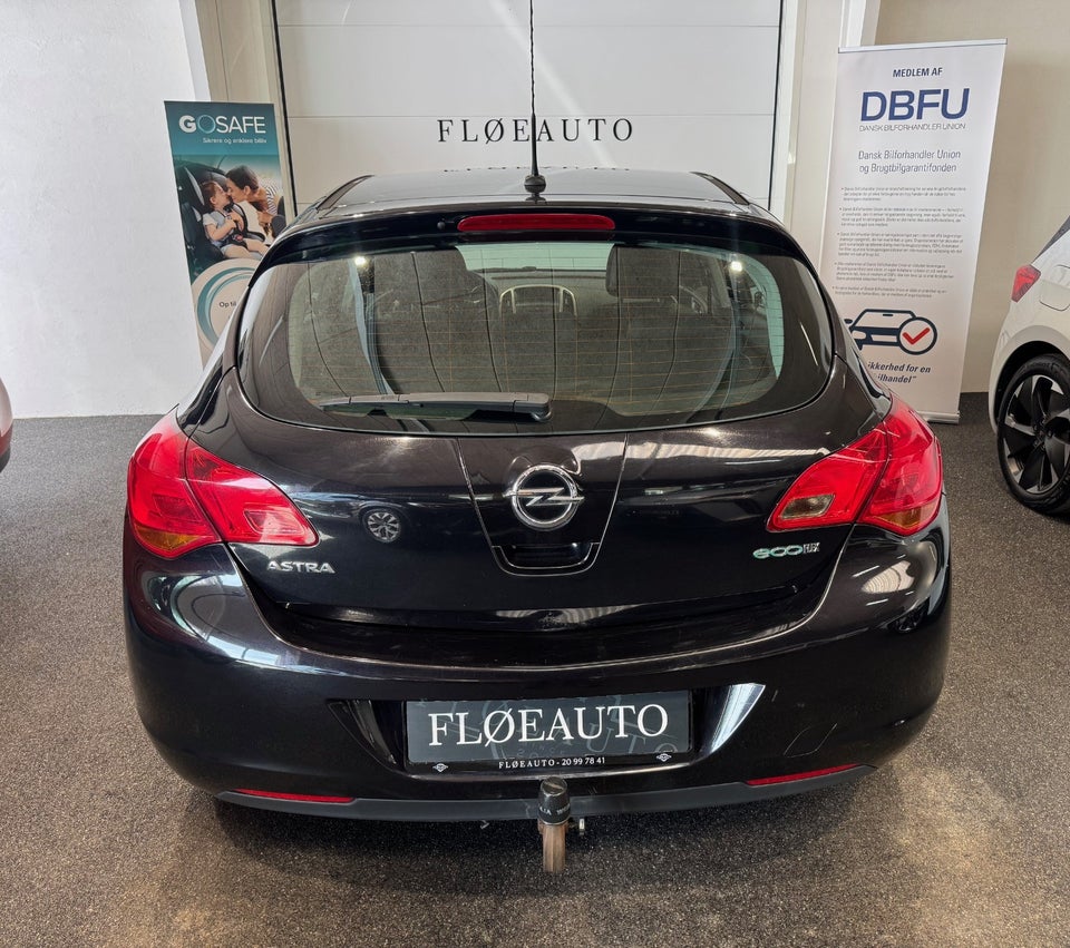 Opel Astra 1,3 CDTi 95 Enjoy 5d