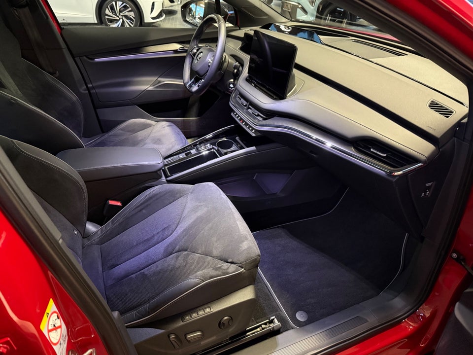 Skoda Enyaq 80x iV Sportline 5d