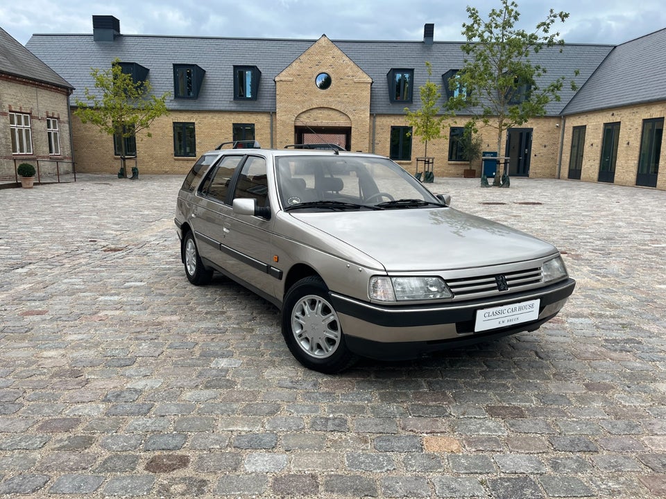 Peugeot 405 1,9 SRi stc. 5d