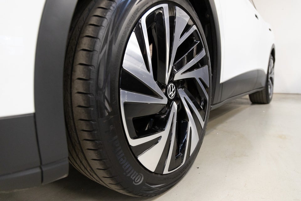 VW ID.4 77 Pro Performance Tech 5d