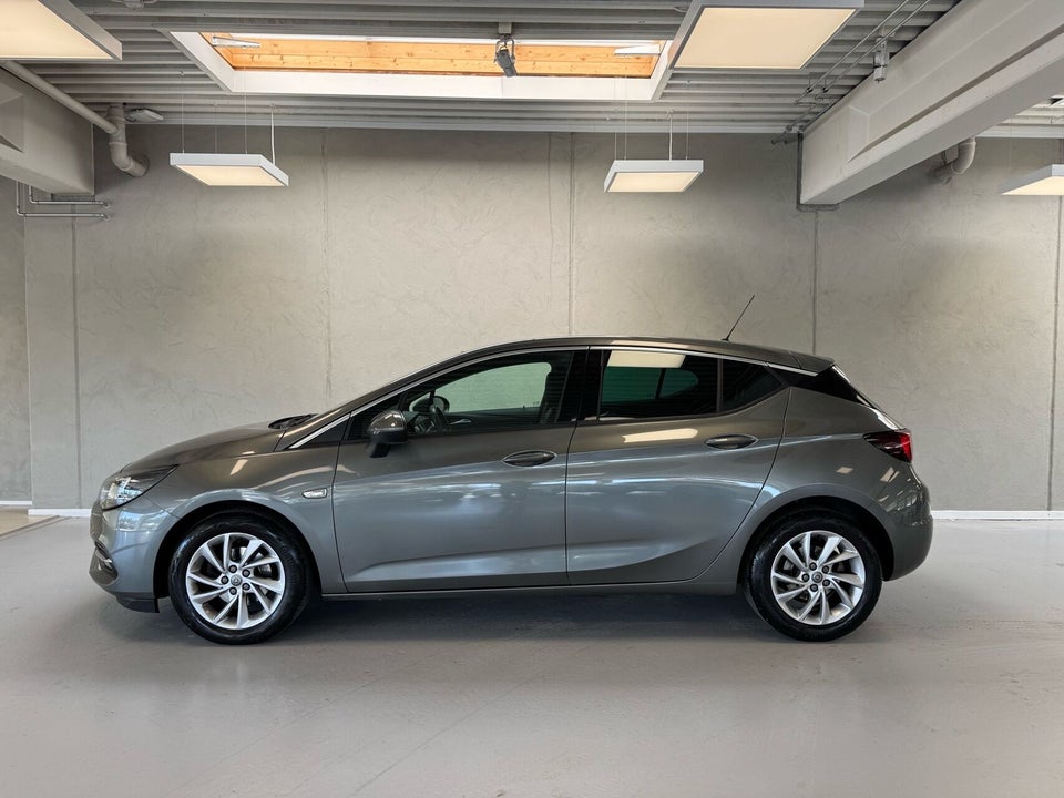 Opel Astra 1,2 T 110 Elegance 5d