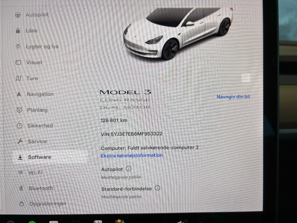 Tesla Model 3 Long Range AWD 4d