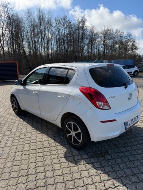 Hyundai i20 1,25 Classic XTR 5d