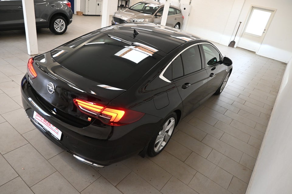 Opel Insignia 1,5 T 165 Impress Grand Sport 5d