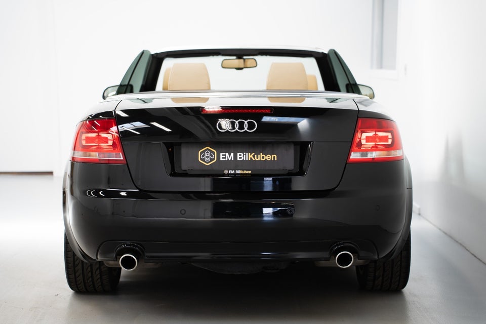 Audi A4 1,8 T 163 Cabriolet Multitr. 2d