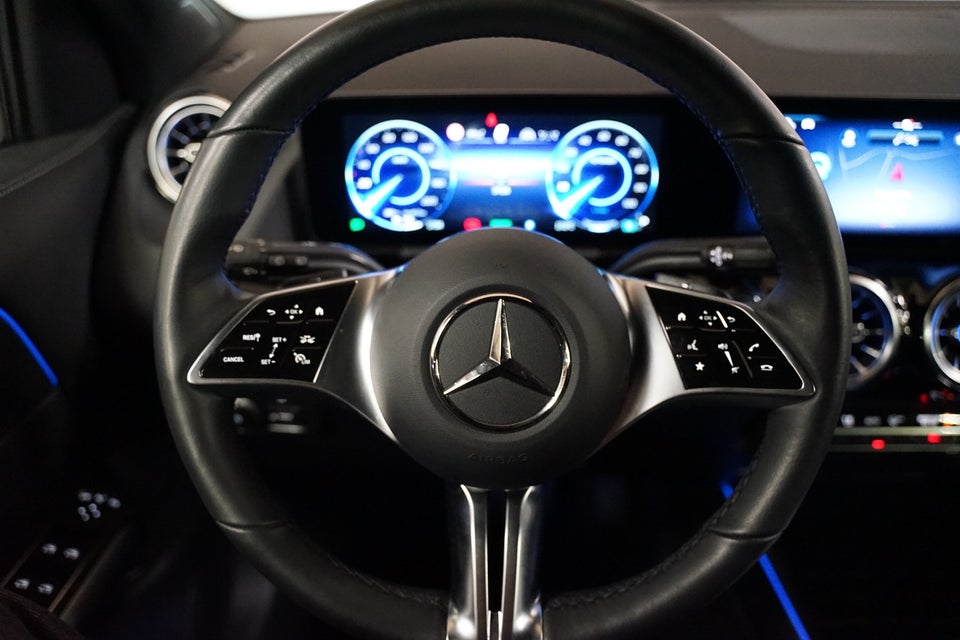 Mercedes EQA250 Progressive 5d