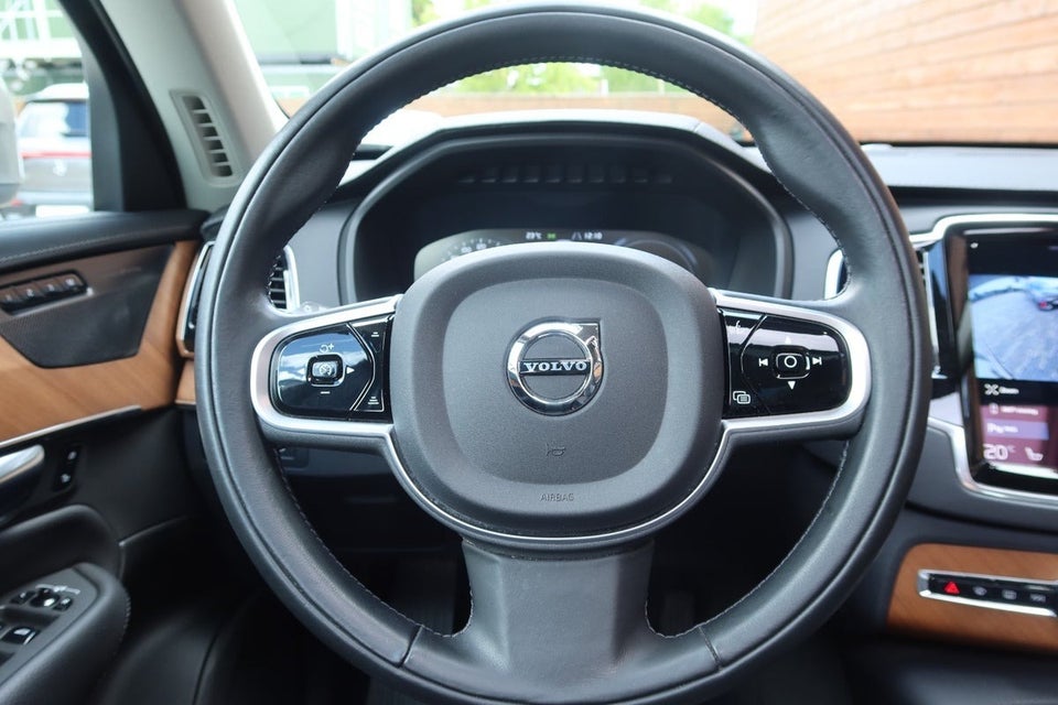 Volvo XC90 2,0 T8 ReCharge Inscription aut. AWD 5d