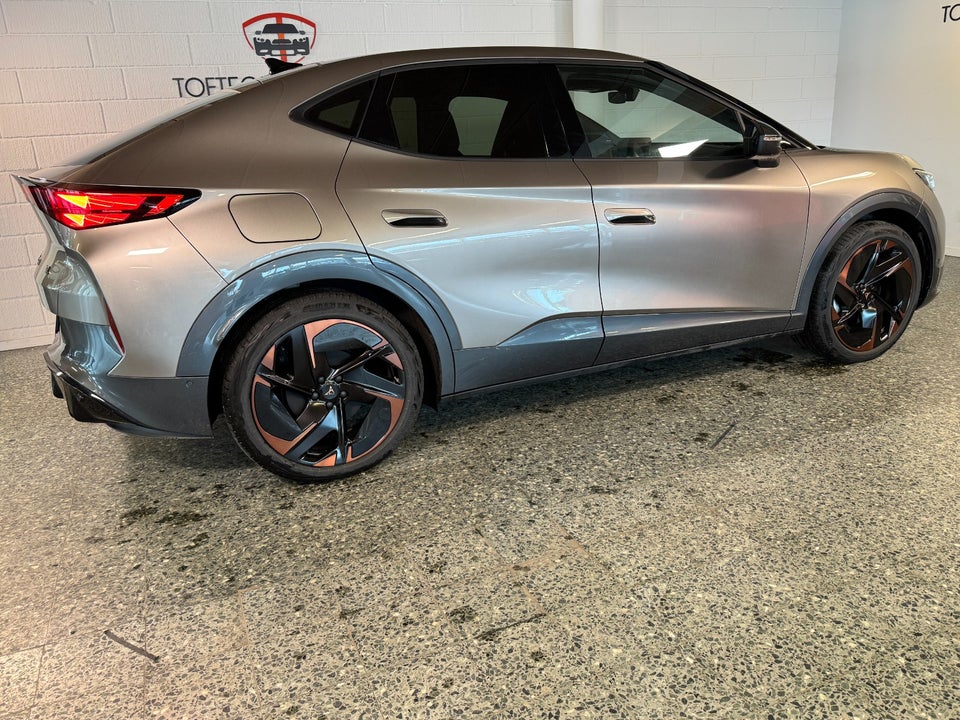 Cupra Tavascan 77 VZ Adrenaline 5d