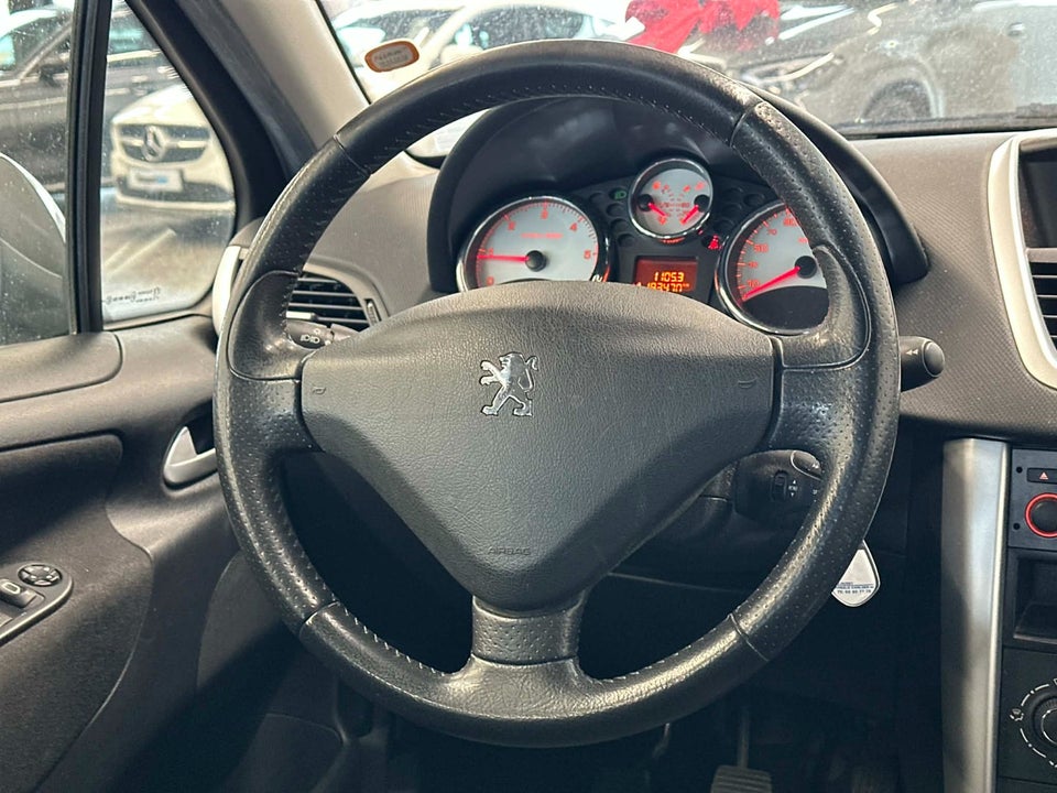 Peugeot 207 1,4 HDi 70 Active 5d