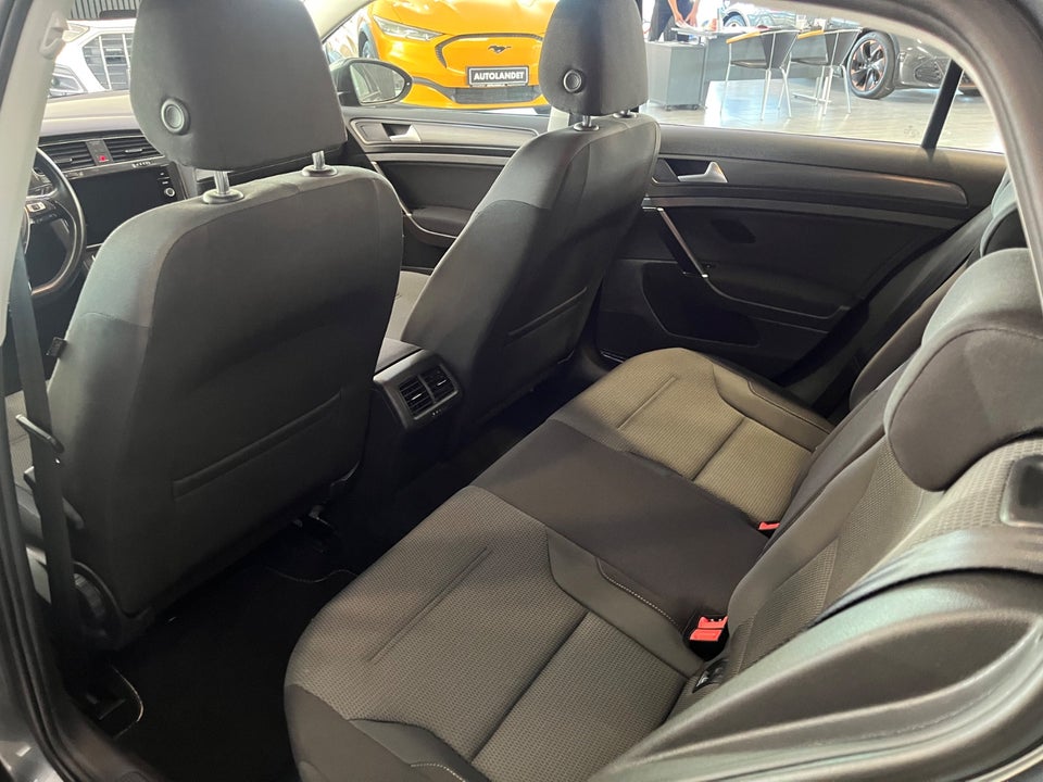VW Golf VII 1,4 TSi 125 Comfortline DSG 5d