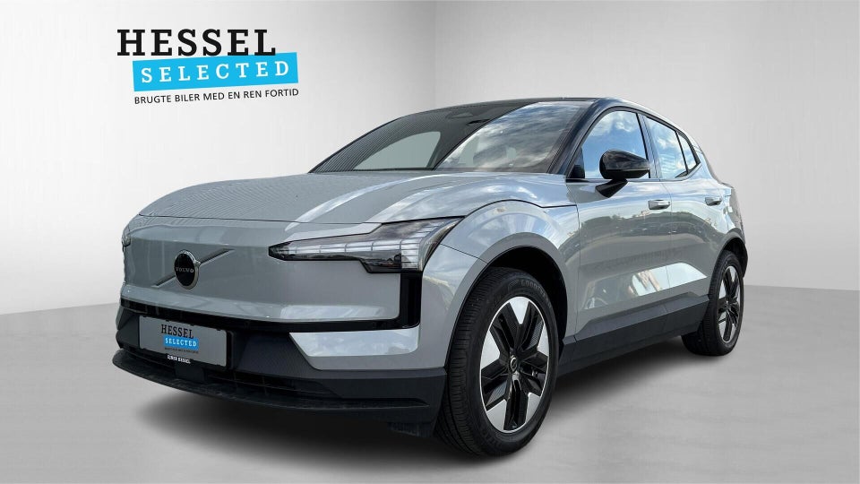 Volvo EX30 Standard Range Plus 5d