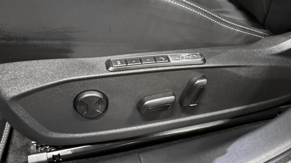 Ford Capri 77 Premium Extended Range 5d