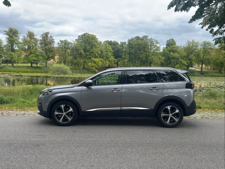 Peugeot 5008 1,6 e-THP 165 Allure EAT6 7prs 5d