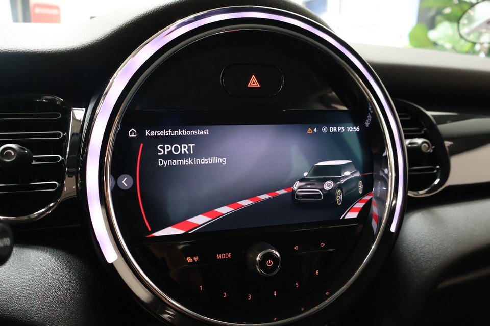 MINI Cooper SE Essential 3d