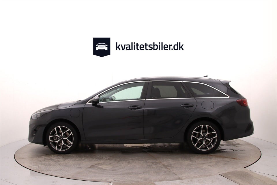 Kia Ceed 1,6 PHEV Prestige SW DCT 5d