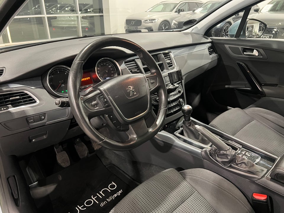 Peugeot 508 1,6 HDi 112 Allure SW 5d